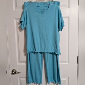 Amanda Blu Women's 2 piece Plus Size Pajama Set